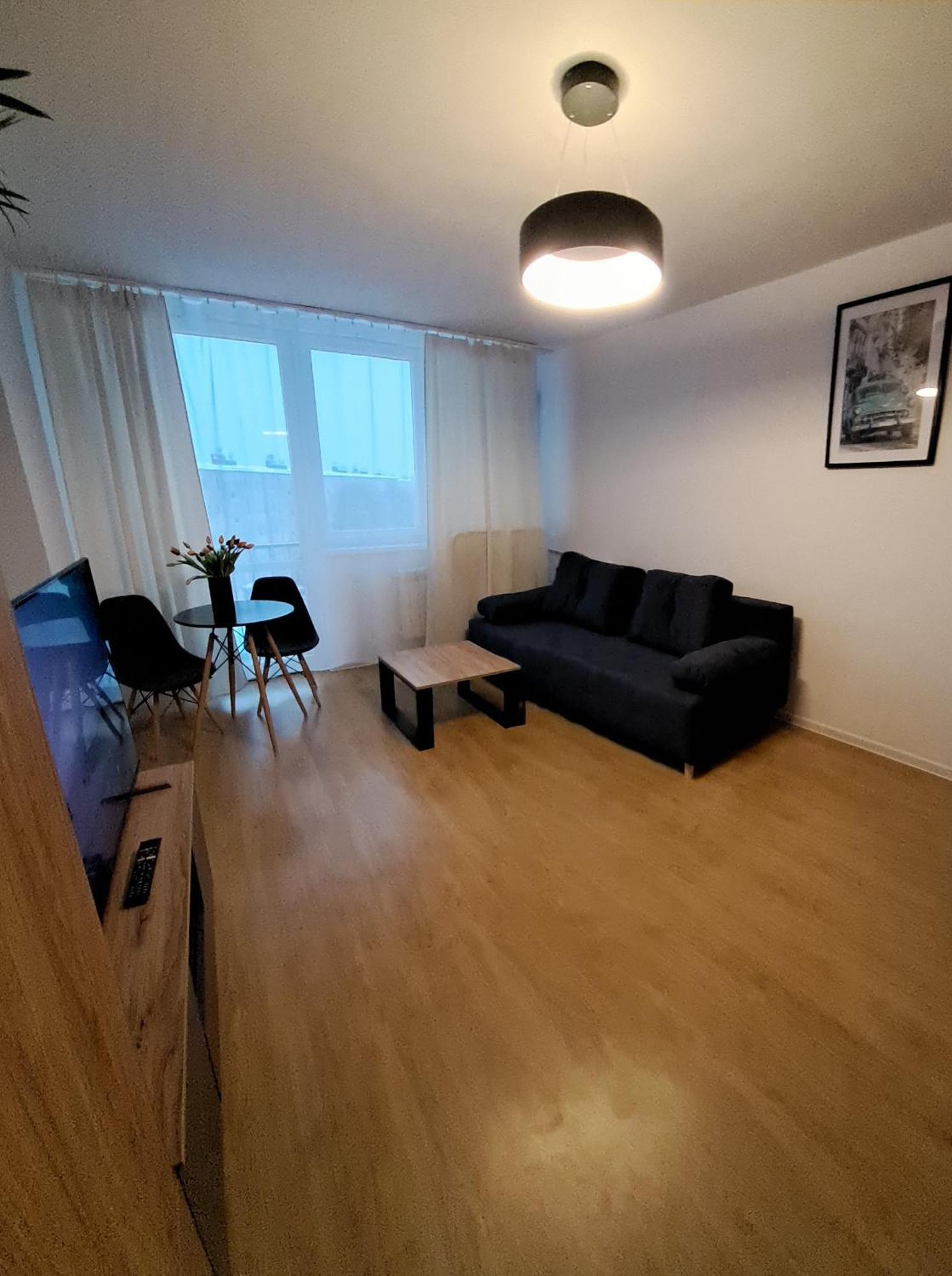 Kawalerka 28M Salon Z Kuchnia Centrum Nowy Sącz Eksteriør bilde