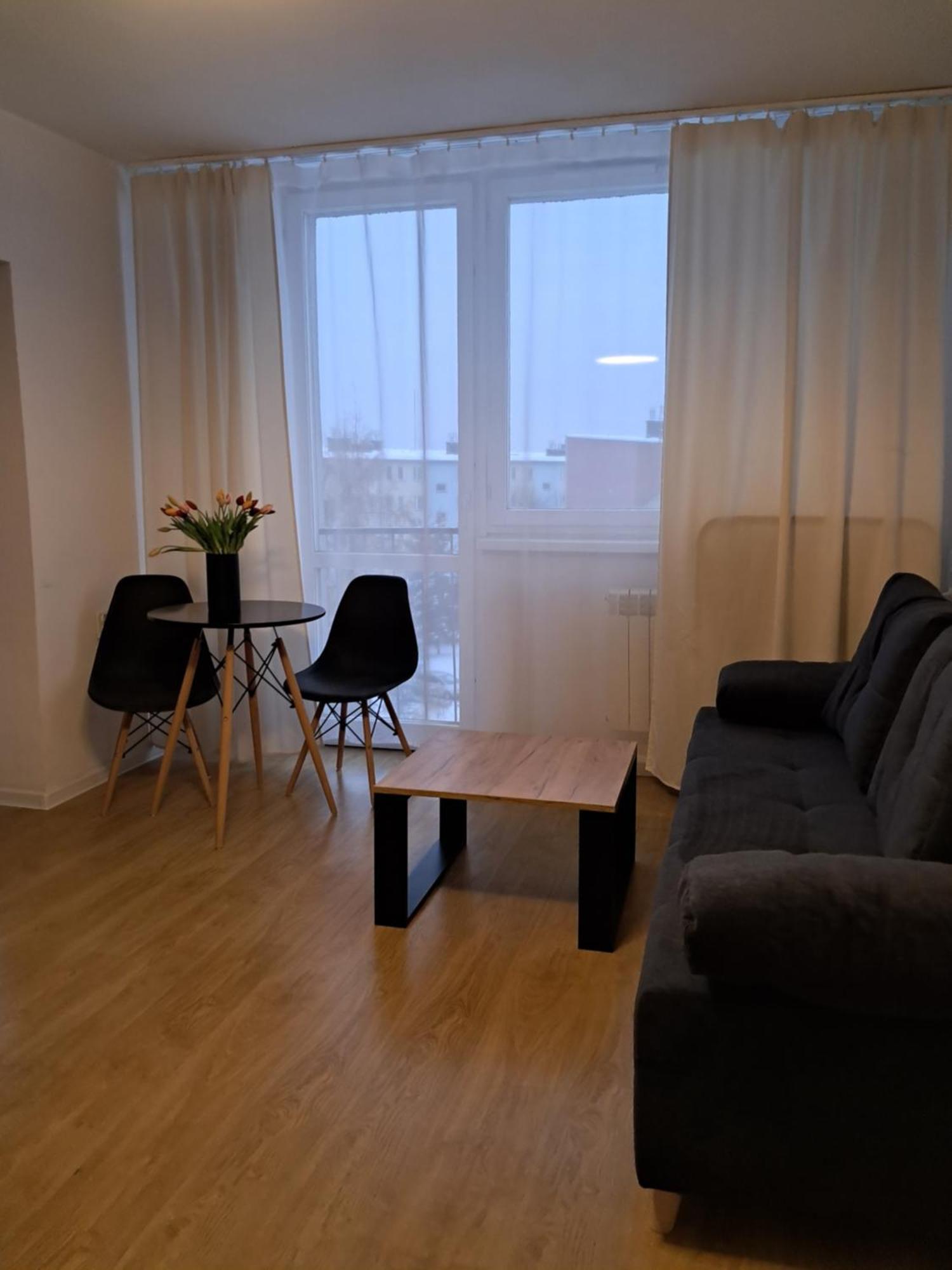 Kawalerka 28M Salon Z Kuchnia Centrum Nowy Sącz Eksteriør bilde